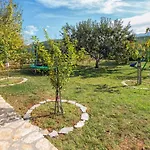 Peaceful Dream Near Split With Heated Pool