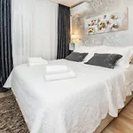 Peaceful Dream Near Split With Heated Pool Вилла *