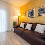Peaceful Dream Near Split With Heated Pool *